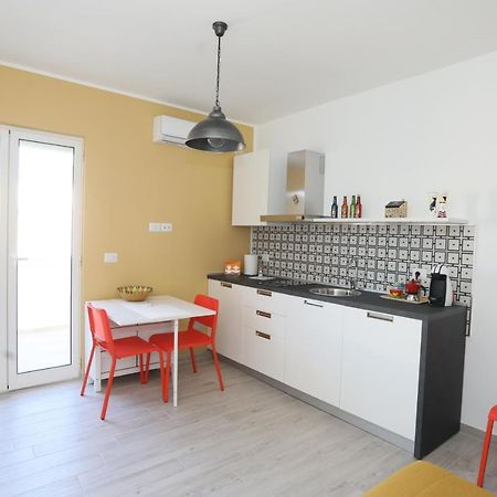 Casa Biffi Lägenhet Bari Exteriör bild