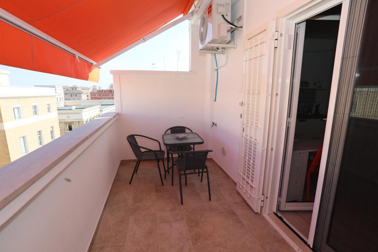 Casa Biffi Lägenhet Bari Exteriör bild
